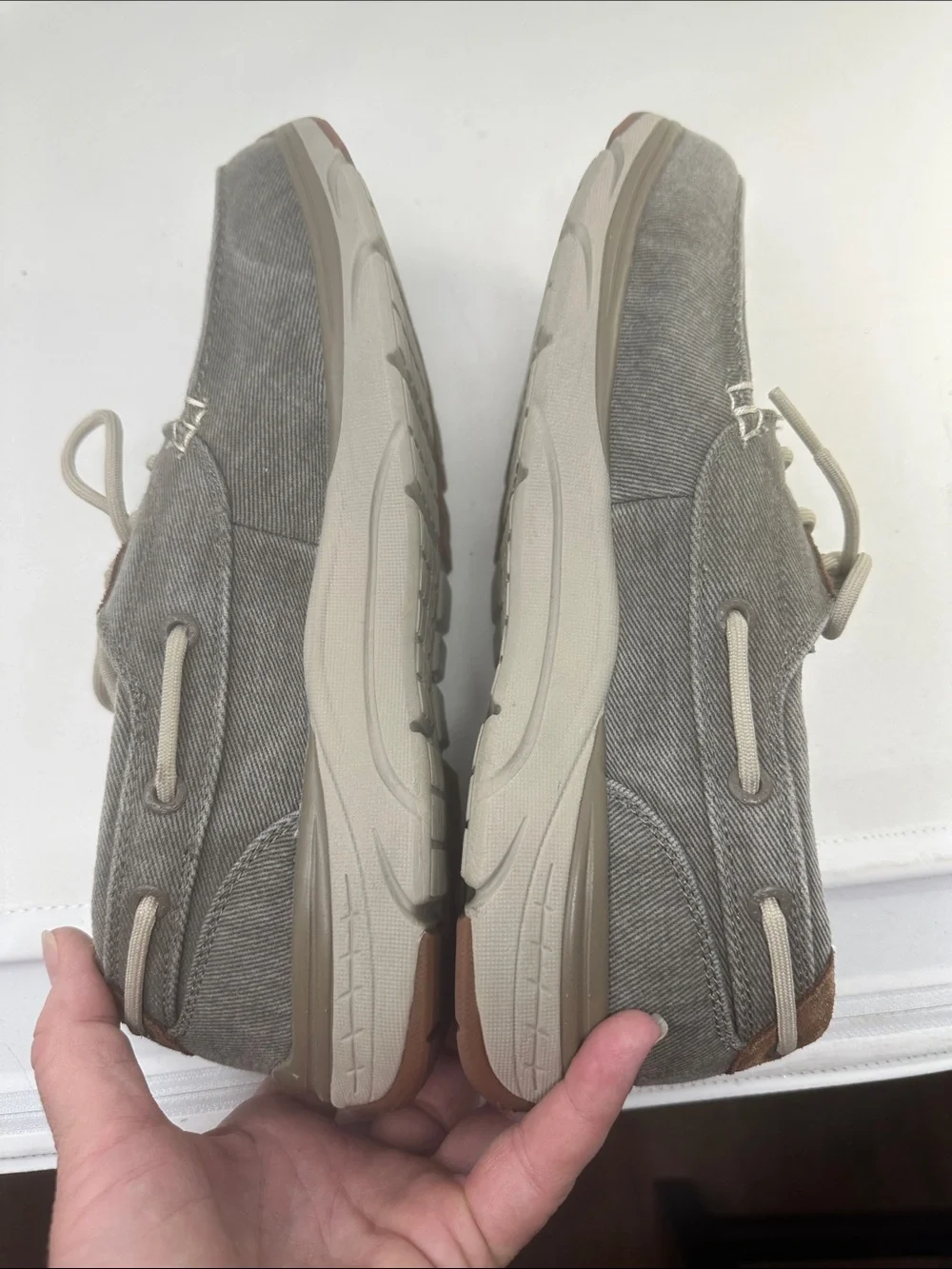 Sketchers Relaxed Fit Size 10
